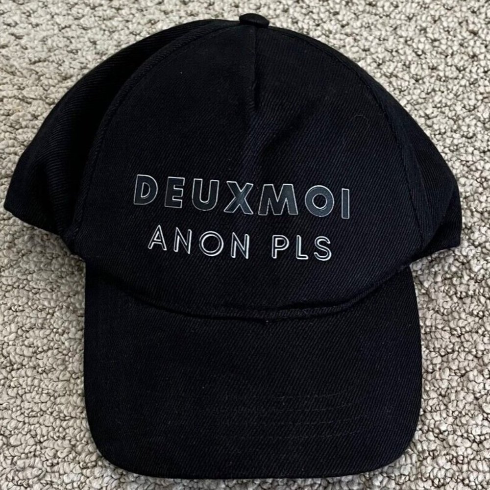 Deuxmoi Sold Out 'Anon Pls' Black Hat